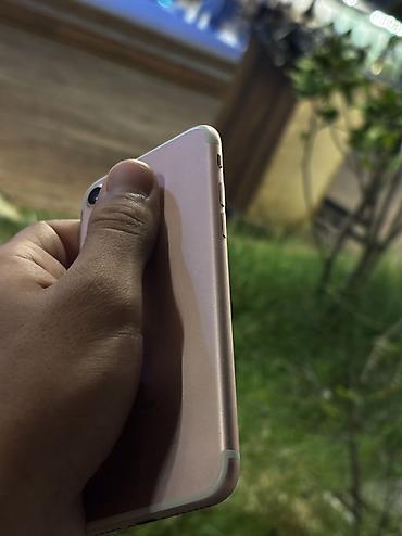 samsung tv ikinci el: IPhone 7, 128 GB, Rose Gold, Barmaq izi — 4