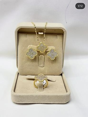 Наборы украшений: Наборы ювелирных украшений 1) Золотистый комплект с россыпью камней — 5