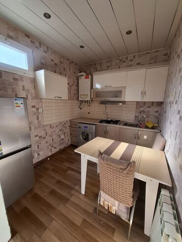 azadliqda kiraye evler 2022: 60 kv. m, 2 otaqlı, Kombi, Qaz, İşıq