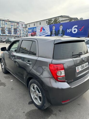 авто без матора: Toyota ist: 2013 г., 1.8 л, Автомат, Бензин, Хэтчбэк