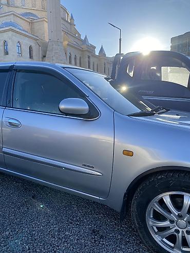 Nissan: Nissan Maxima: 2000 г., 2 л, Автомат, Бензин, Седан — 4