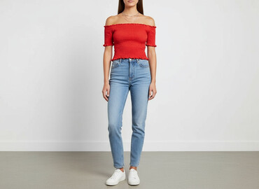 sweter z odkrytymi ramionami zara: Stradivarius, Women's blouse, size M at lalafo.pl sweter z odkrytymi ramionami zara: Stradivarius, Women's blouse, size M