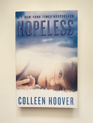 blyutuz na magnitolu: Colleen Hoover - “Hopeless” книга на английском языке. НОВАЯ