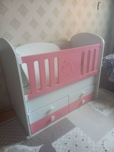 Ideal veziyyetde besik satiram. Yeni kimidi az isĺenib. Matras