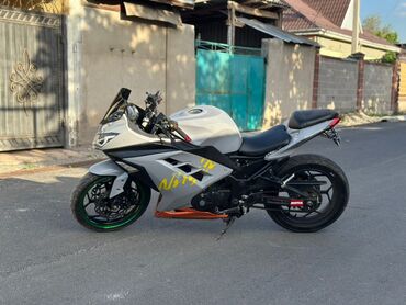 питбайк цена бишкек: Спортбайк Kawasaki, 400 куб. см, Бензин