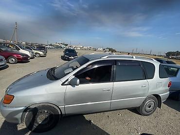 митсубиси спайс стар: Toyota Ipsum: 2000 г., 2 л, Автомат, Бензин, Минивэн — 3