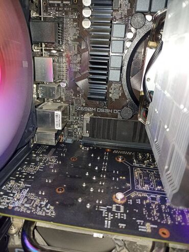 Настольные ПК и рабочие станции: Компьютер, ядер - 4, ОЗУ 16 ГБ, Игровой, Б/у, Intel Core i3, NVIDIA GeForce RTX 3050, SSD — 11