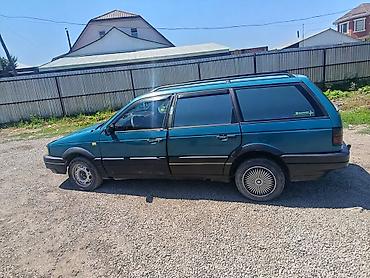 Унаа: Volkswagen Passat: 1992 г., 1.8 л, Кол менен иштөөчү, Бензин, Универсал — 3