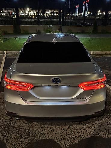 corolla 2016: Toyota Camry: 2018 г., 2.5 л, Вариатор, Гибрид, Седан — 4