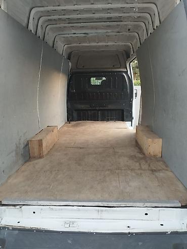 ford yuk: Yükdaşıma üçün geniş həcmli ağ furgon – Ford Transit (uzadılmış və — 4