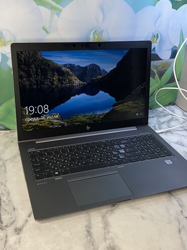 поко новый: Ноутбук, HP, Intel Core i7, Колдонулган