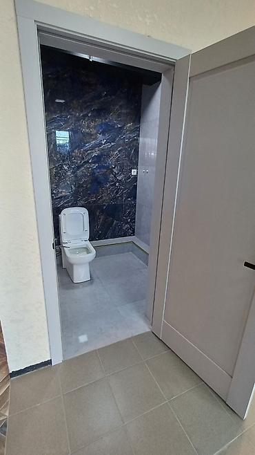 Аренда магазинов: Аламедин-1 мкр Сдается ком. помещение Площадь: 135м2 + 100м2 — 9