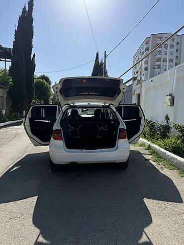opel duman: Mercedes-Benz B 200: 1.7 l | 2007 il Hetçbek — 8