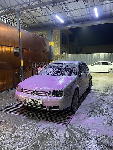 Volkswagen: Volkswagen Golf: 2003 г., 2 л, Механика, Бензин, Хэтчбэк — 4