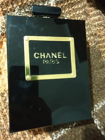 pari: Клатч в форме флакона Chanel - Цвет: глянцевый чёрный, фурнитура под — 1