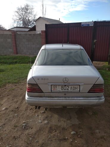 Продажа авто: Mercedes-Benz W124: 1994 г., 2 л, Механика, Бензин, Седан