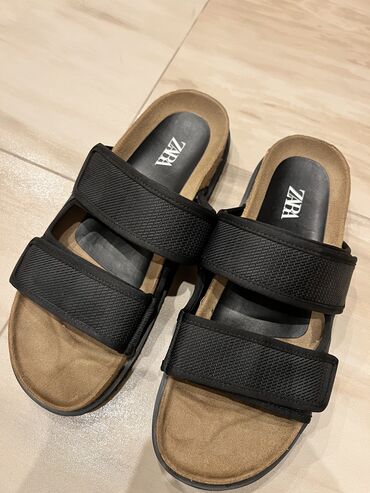 detskaya obuv sandali: Zara / 42 razmer/ не подошёл размер