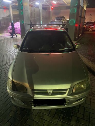 Mitsubishi: Mitsubishi Space Star: 2000 г., 1.3 л, Механика, Бензин, Универсал — 5