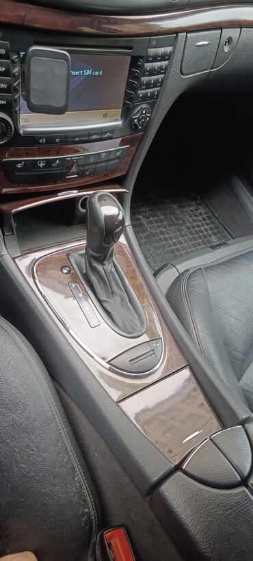 Mercedes-Benz: Mercedes-Benz E-Class: 2004 г., 3.2 л, Автомат, Бензин, Седан — 12