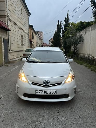 afdamabiler: Toyota Prius: 1.8 l | 2014 il Universal — 1