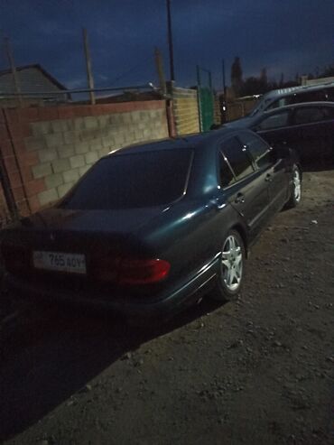 куплю авто рассрочку: Mercedes-Benz E 220: 1996 г., 2.2 л, Механика, Дизель, Седан