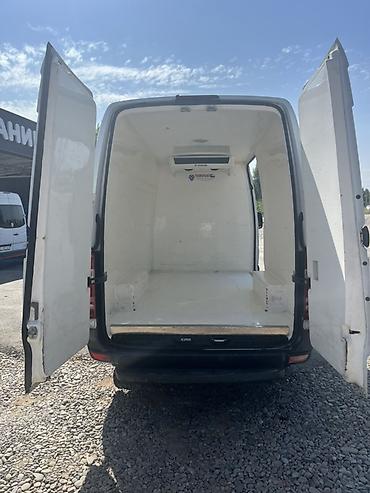 бус холодильник: Mercedes-Benz Sprinter рефрижератор, длинная база, высокая крыша — 6