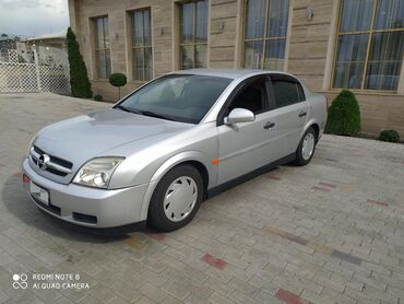 Opel Vectra 2.2 л. 2003