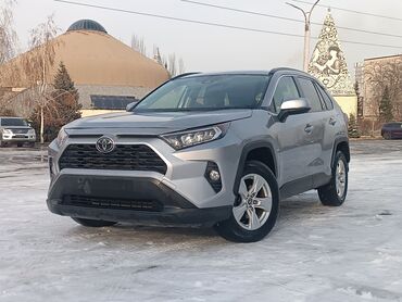 Toyota: Toyota RAV4: 2019 г., 2.5 л, Автомат, Бензин, Внедорожник