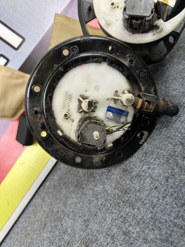 Бензонасосы: Бензонасос Honda 2002 г., Б/у, Оригинал, Германия — 3