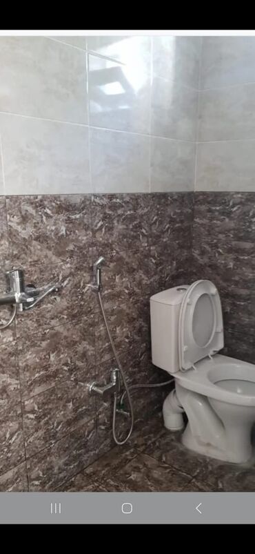 kirayə evlər 1 otaqlı: 40 м², 1 комната