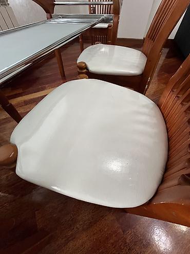 Ev üçün digər mebel: Shusheli stol 8 stul ile
ishlenib,veziyyeti 8/10 — 3