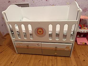 jysk mebel: Qız üçün, İşlənmiş, Dördbucaq, Beşik, Dəst ilə, Matras ilə, Yellənmə mexanizmi ilə — 1