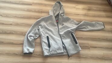 спортивный купальник с шортами: Эркектердин спорттук костюму, XL (EU 42), Nike, Жаңы, түсү - Боз, Өзү алып кетүү