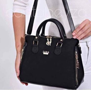 Sportske torbe i rančevi: Tasne i rancevi 1600 — 13