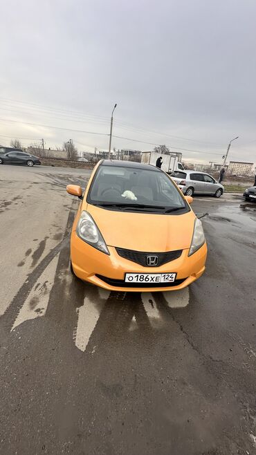 фит 2009: Honda Fit: 2009 г., 1.3 л, Вариатор, Бензин, Хэтчбэк