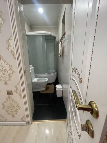 Долгосрочная аренда домов: 400 м², 5 комнат — 15