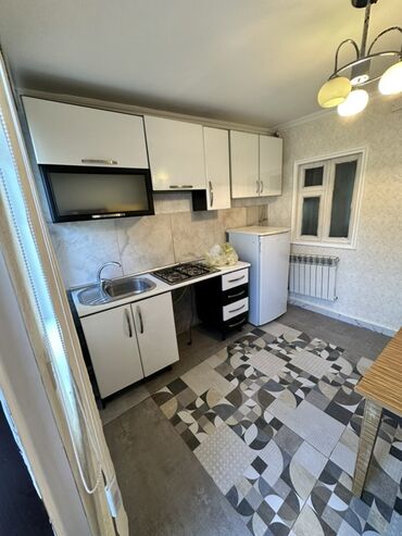 gəncə kiraye: 25 м², 2 комнаты, Комби, Газ, Электричество