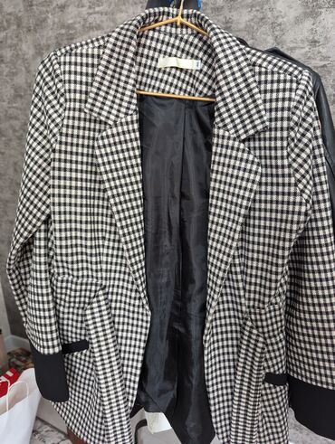 обмен одежды: Пиджак женский, размер 44