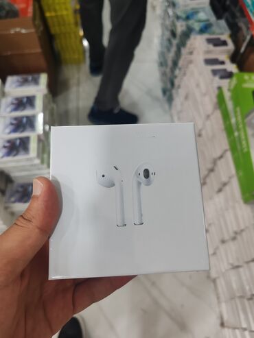 Mikrofonlar: Yeni Simsiz (Bluetooth) Qulaqcıqlar, Apple, rəng - Ağ