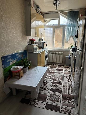 круглый: 1 комната, 35 м², ул. Тоголок Молдо / БЧК 1 этаж, Евроремонт — 2