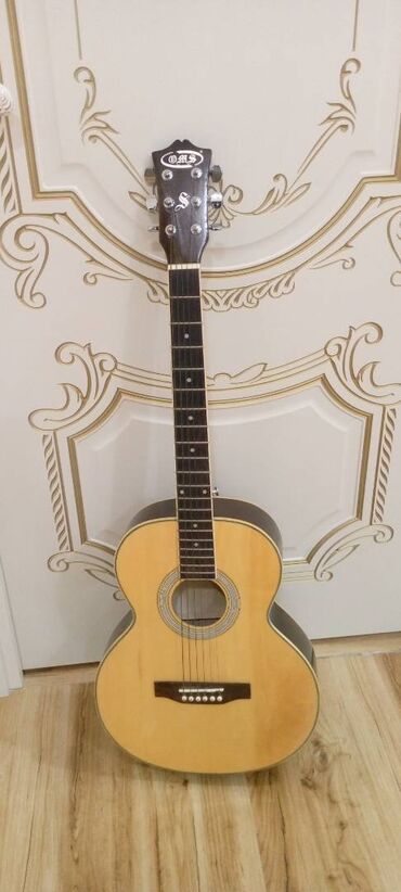 gitara tuner: Акустическая гитара, Casio, Новый