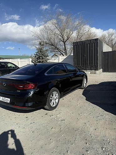 Renault: Renault : 2018 г., 2 л, Автомат, Газ, Седан — 9