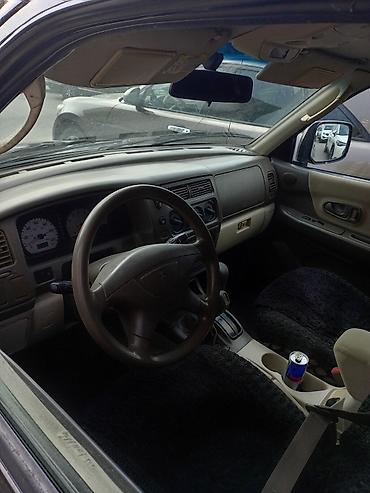 passat 2002: Mitsubishi Montero: 3 l | 2002 il 222000 km Universal — 5