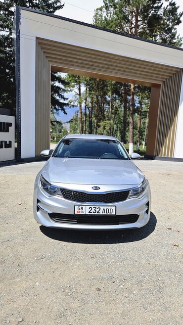 срочно продам авто в связи с переездом: Kia Optima: 2018 г., 2.4 л, Автоматтык, Бензин, Седан