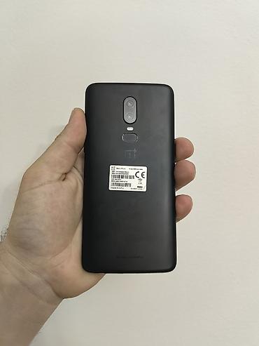 kamera: OnePlus 6 dual sim sim free sa 8/128 gb memorije. Dobro očuvan i — 5