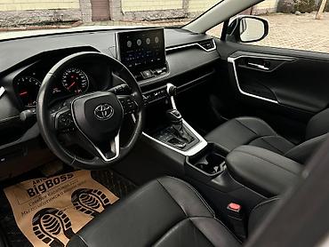 Toyota: Toyota RAV4: 2022 г., 2 л, Автомат, Бензин, Кроссовер — 7
