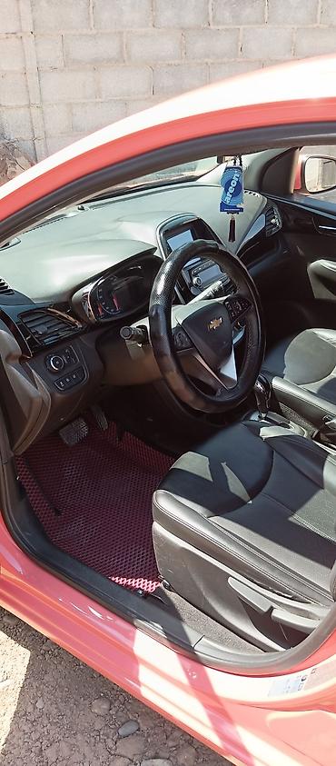 расырочка машина: Chevrolet Spark: 2017 г., 1 л, Автомат, Бензин, Хэтчбэк — 5