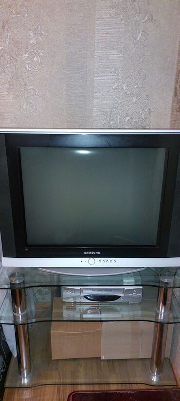 samsung televizor ekran: Б/у Телевизор Samsung 65" Самовывоз