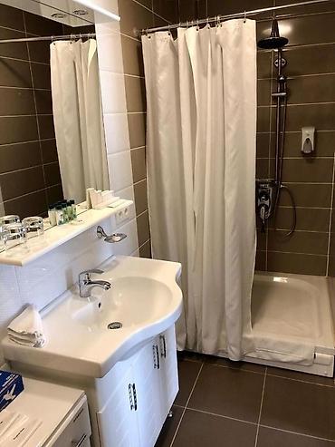 Посуточная аренда квартир: 1 комната, Душевая кабина, Постельное белье, Кондиционер — 20