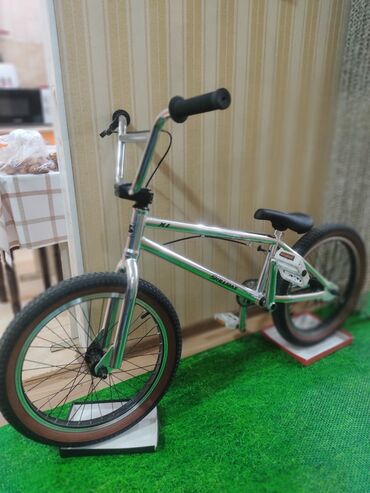 велосипеды трехколесные для взрослых: BMX велосипед, Рама XL (180 - 195 см), Б/у